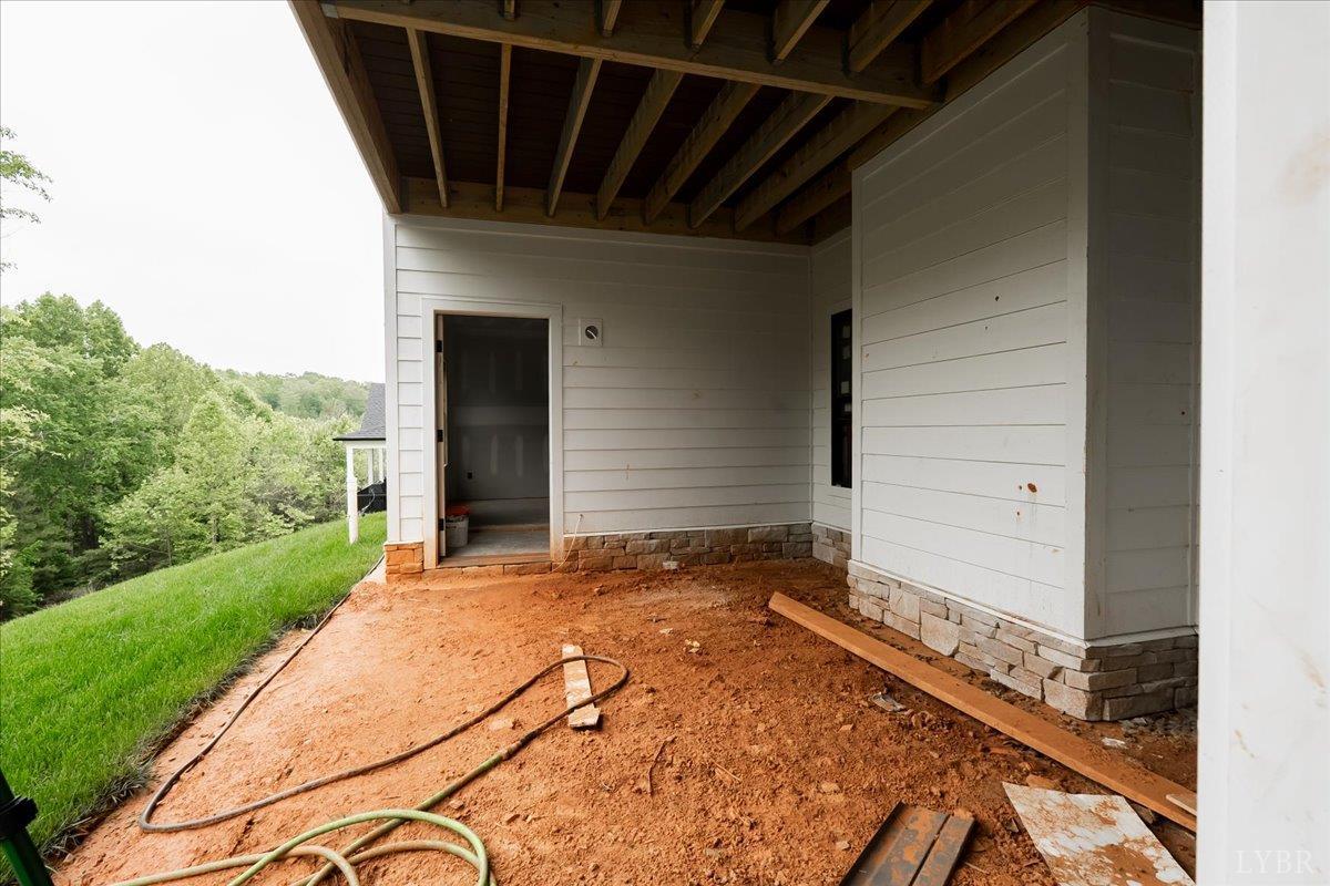 1037 Westerham Court, Huddleston, Virginia image 31