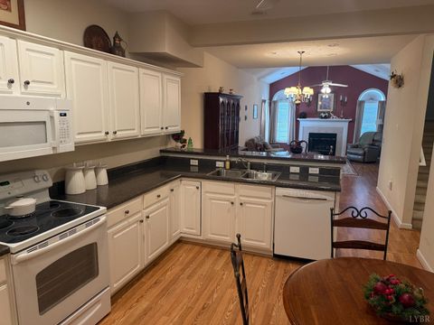 Tiny photo for 112 Salisbury Circle Cir, Lynchburg, VA 24502 (MLS # 363743)