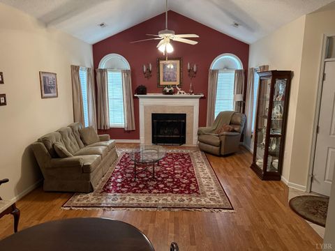 Tiny photo for 112 Salisbury Circle Cir, Lynchburg, VA 24502 (MLS # 363743)