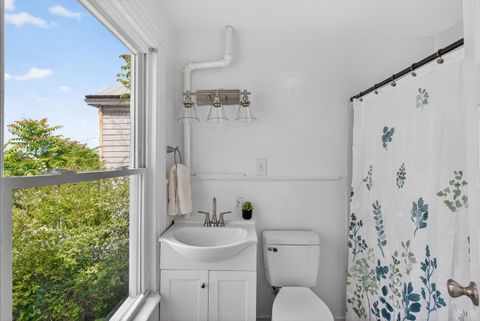 Tiny photo for 818 Pierce St. St, Lynchburg, VA 24504 (MLS # 366197)
