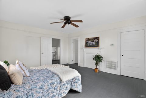 Tiny photo for 818 Pierce St. St, Lynchburg, VA 24504 (MLS # 366197)