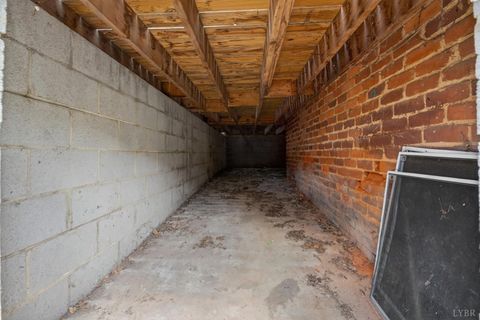 Tiny photo for 818 Pierce St. St, Lynchburg, VA 24504 (MLS # 366197)