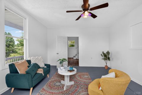 Tiny photo for 818 Pierce St. St, Lynchburg, VA 24504 (MLS # 366197)