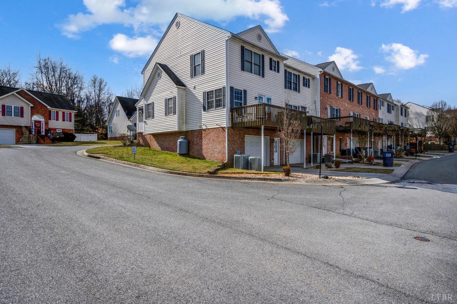 511 Northwynd Circle, Lynchburg, Virginia image 3