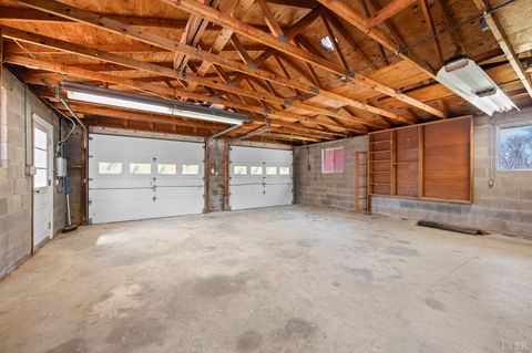 Tiny photo for 1128 Snead Circle, Bedford, VA 24523 (MLS # 365422)