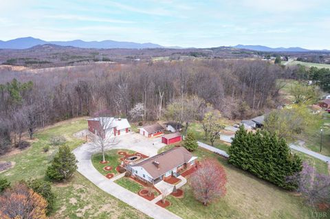 Tiny photo for 1128 Snead Circle, Bedford, VA 24523 (MLS # 365422)