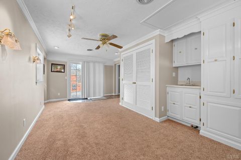 Tiny photo for 1128 Snead Circle, Bedford, VA 24523 (MLS # 365422)