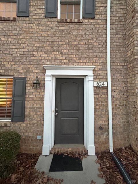 Photo of 624 Capstone Drive, Lynchburg, VA 24502 (MLS # 363438)