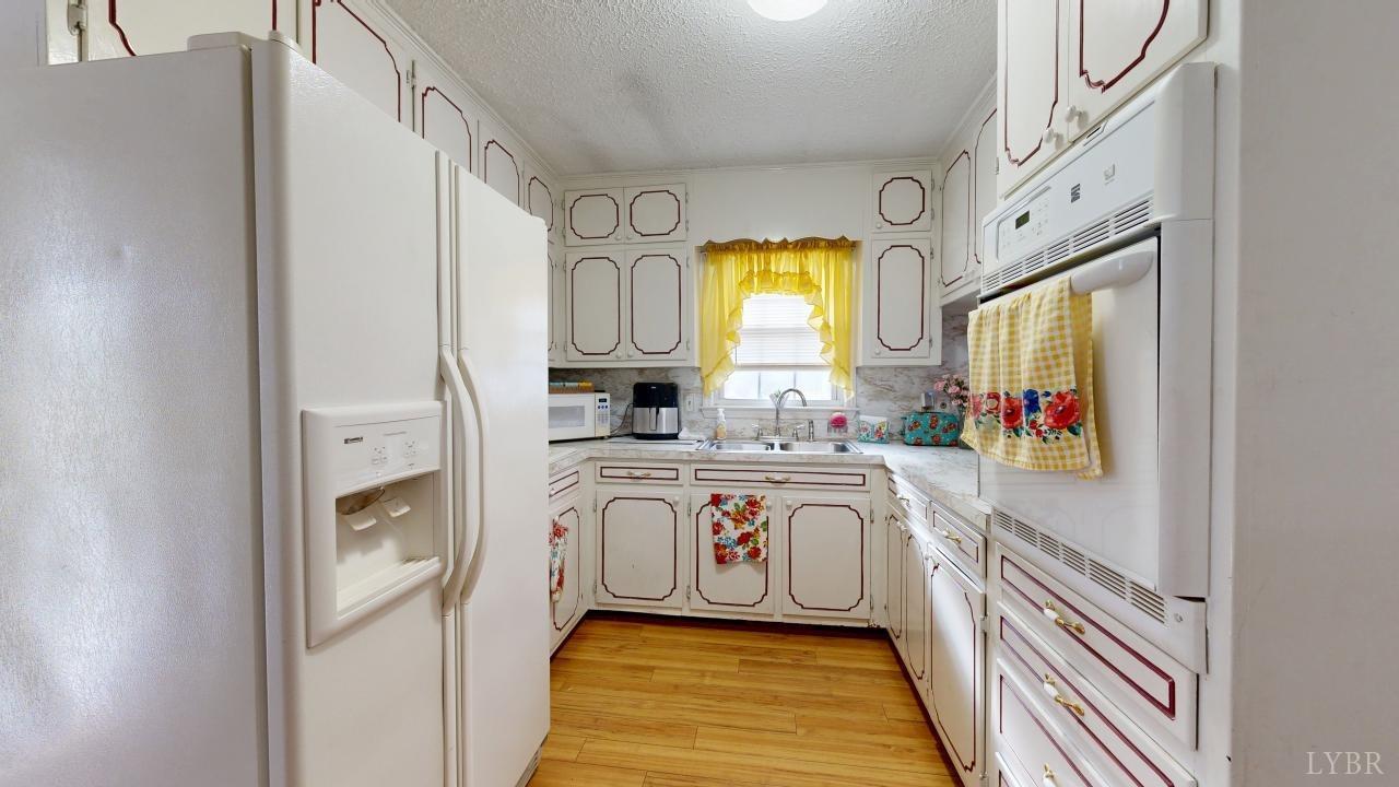 389 Ridgecrest Drive, Danville, Virginia image 5