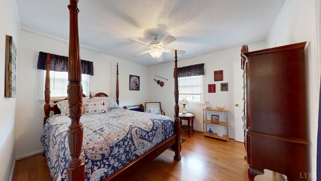 389 Ridgecrest Drive, Danville, Virginia image 16