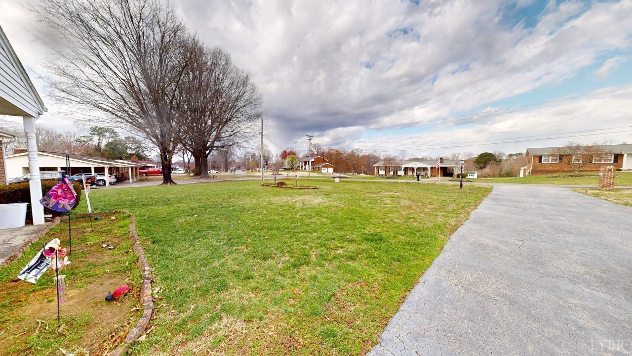 389 Ridgecrest Drive, Danville, Virginia image 32