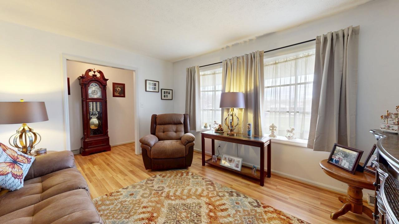 389 Ridgecrest Drive, Danville, Virginia image 3