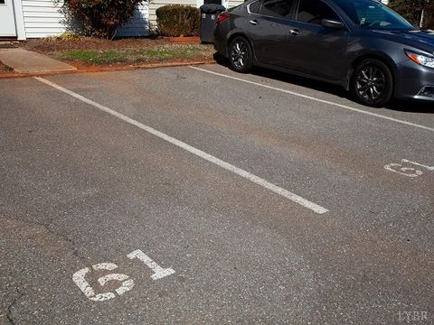 Tiny photo for 61 countryplace Ln, Lynchburg, VA 24501 (MLS # 364743)