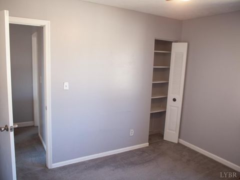 Tiny photo for 61 countryplace Ln, Lynchburg, VA 24501 (MLS # 364743)