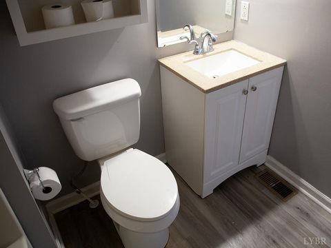 Tiny photo for 61 countryplace Ln, Lynchburg, VA 24501 (MLS # 364743)