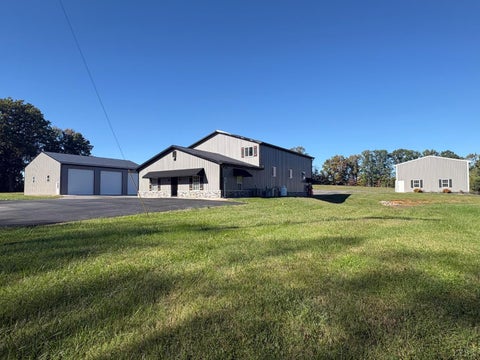 Photo of 7374 Village Highway, Concord, VA 24538 (MLS # 370040)