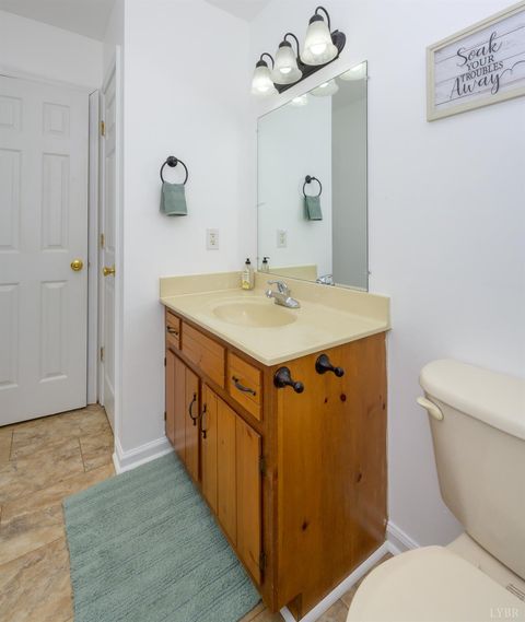 Tiny photo for 186 Sunrise Street, Appomattox, VA 24522 (MLS # 365070)