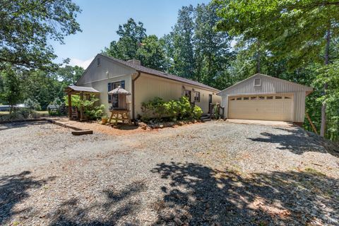 Tiny photo for 3088 Oxford Furnace Road, Lynchburg, VA 24504 (MLS # 366770)