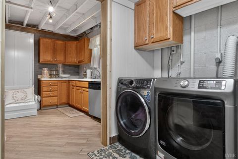 Tiny photo for 3088 Oxford Furnace Road, Lynchburg, VA 24504 (MLS # 366770)
