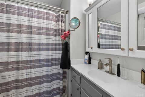 Tiny photo for 3088 Oxford Furnace Road, Lynchburg, VA 24504 (MLS # 366770)