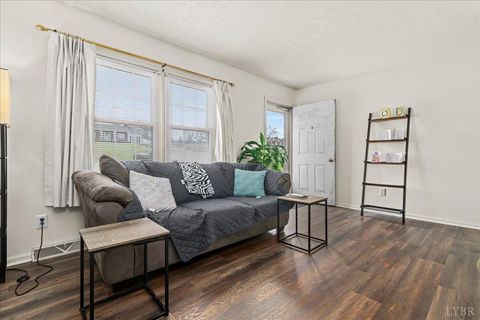 Tiny photo for 134 Hunt Club Dr Dr, Madison Heights, VA 24572 (MLS # 365310)