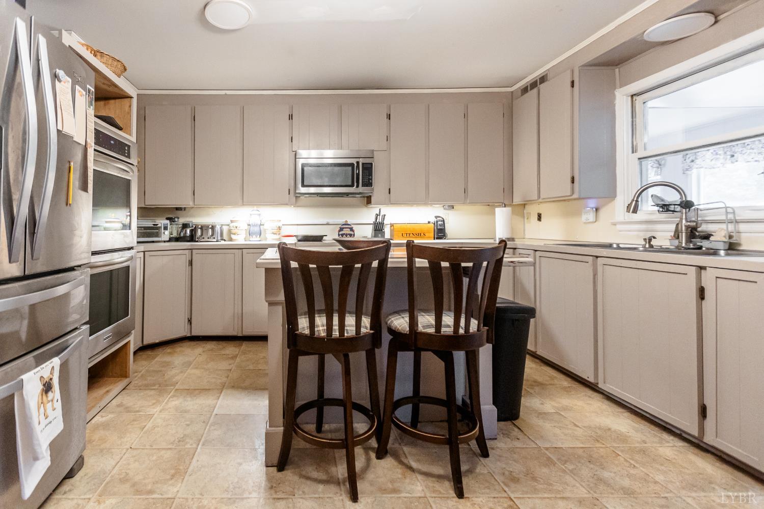 218 Walton Drive, Appomattox, Virginia image 13