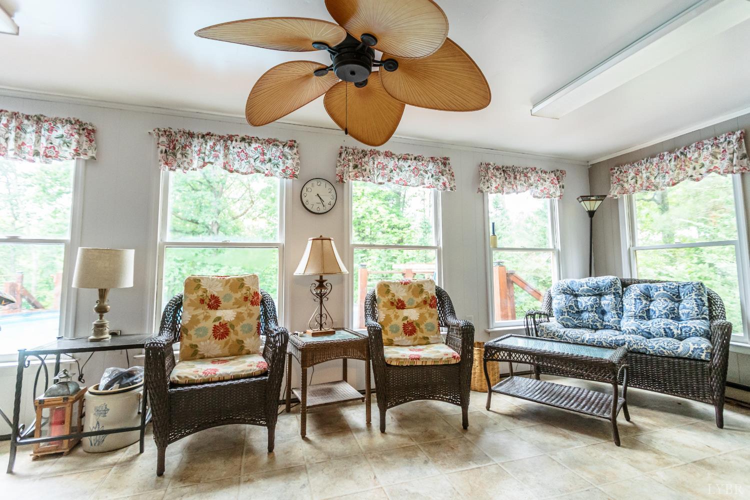 218 Walton Drive, Appomattox, Virginia image 18