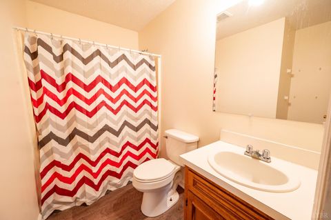 Tiny photo for 1114 Golden Leaf Road, Nathalie, VA 24577 (MLS # 363664)