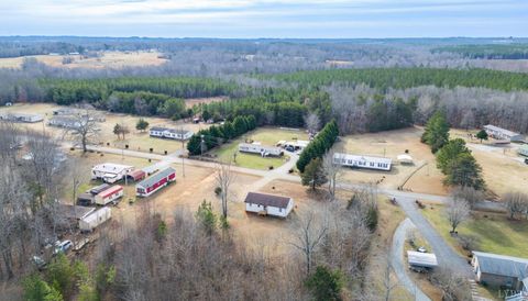 Tiny photo for 1114 Golden Leaf Road, Nathalie, VA 24577 (MLS # 363664)