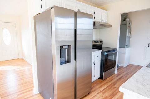 Tiny photo for 1114 Golden Leaf Road, Nathalie, VA 24577 (MLS # 363664)