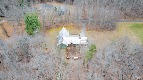 Tiny photo for 1138 Recess Circle, Big Island, VA 24526 (MLS # 363698)