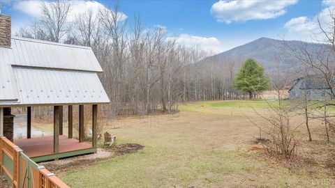 Tiny photo for 1138 Recess Circle, Big Island, VA 24526 (MLS # 363698)