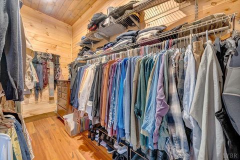 Tiny photo for 1138 Recess Circle, Big Island, VA 24526 (MLS # 363698)