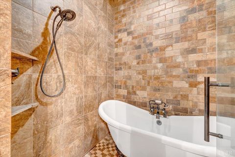 Tiny photo for 1138 Recess Circle, Big Island, VA 24526 (MLS # 363698)