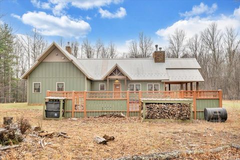 Tiny photo for 1138 Recess Circle, Big Island, VA 24526 (MLS # 363698)
