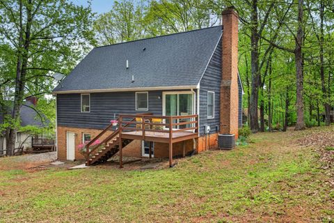 Tiny photo for 107 Fox Hollow Road, Lynchburg, VA 24503 (MLS # 365810)