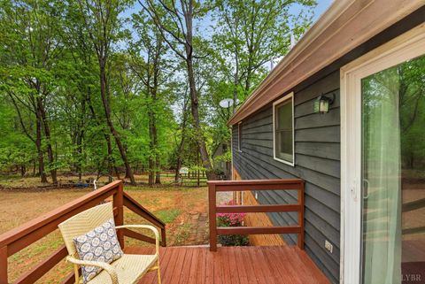 Tiny photo for 107 Fox Hollow Road, Lynchburg, VA 24503 (MLS # 365810)