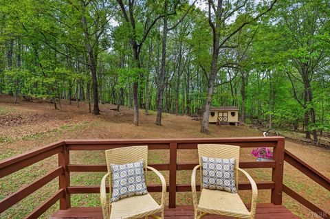 Tiny photo for 107 Fox Hollow Road, Lynchburg, VA 24503 (MLS # 365810)