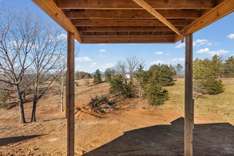 Tiny photo for 6 Wingfield Drive, Goode, VA 24556 (MLS # 363589)