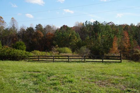 Photo of 570 Old Well Road, Phenix, VA 23959 (MLS # 363040)