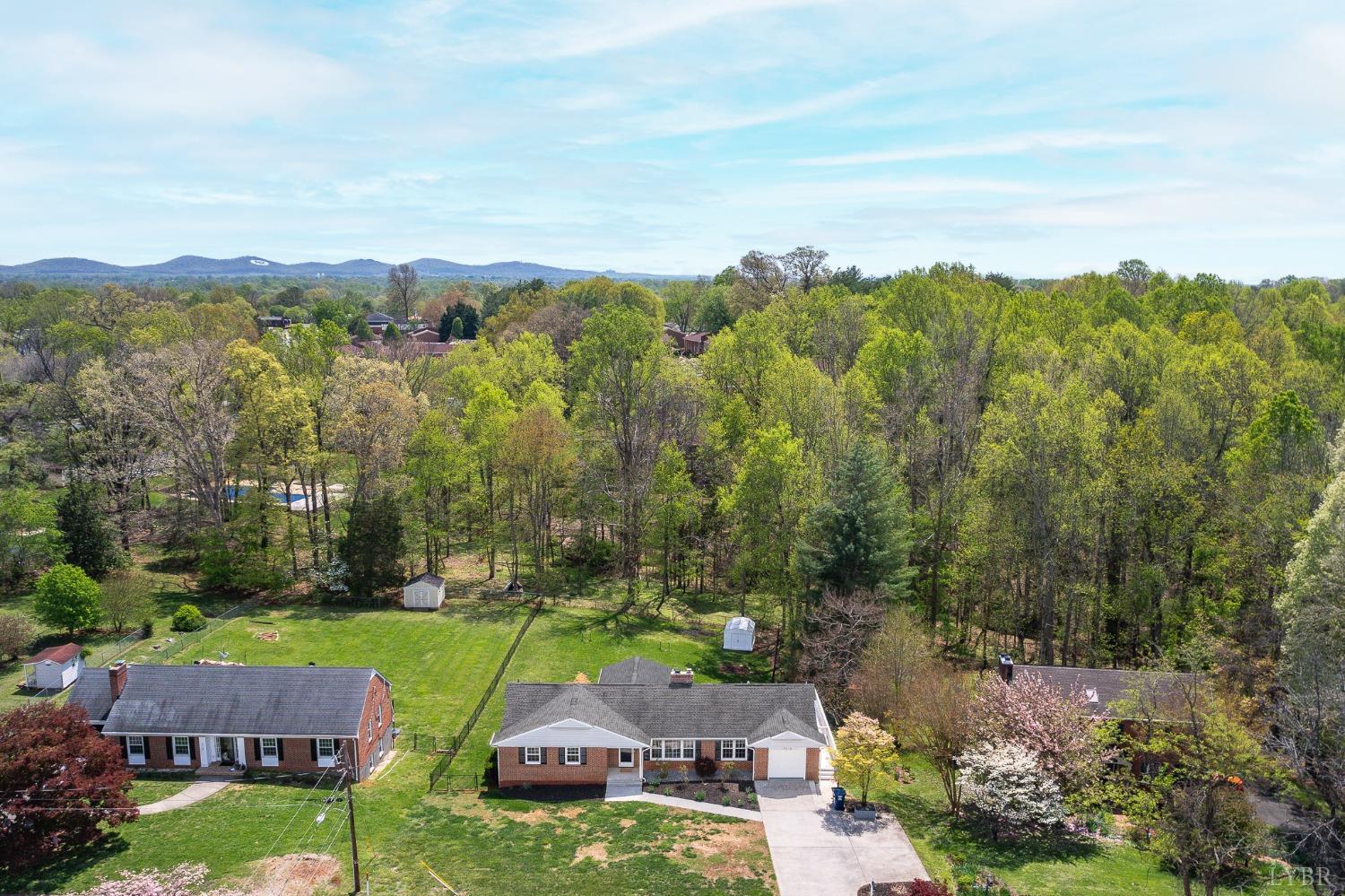 3516 Round Hill Road, Lynchburg, Virginia image 3