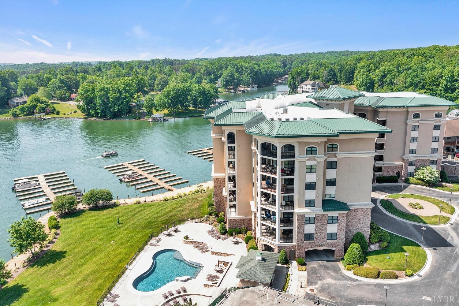 100 Bridgewater Pointe Place #201, Moneta, Virginia image 1