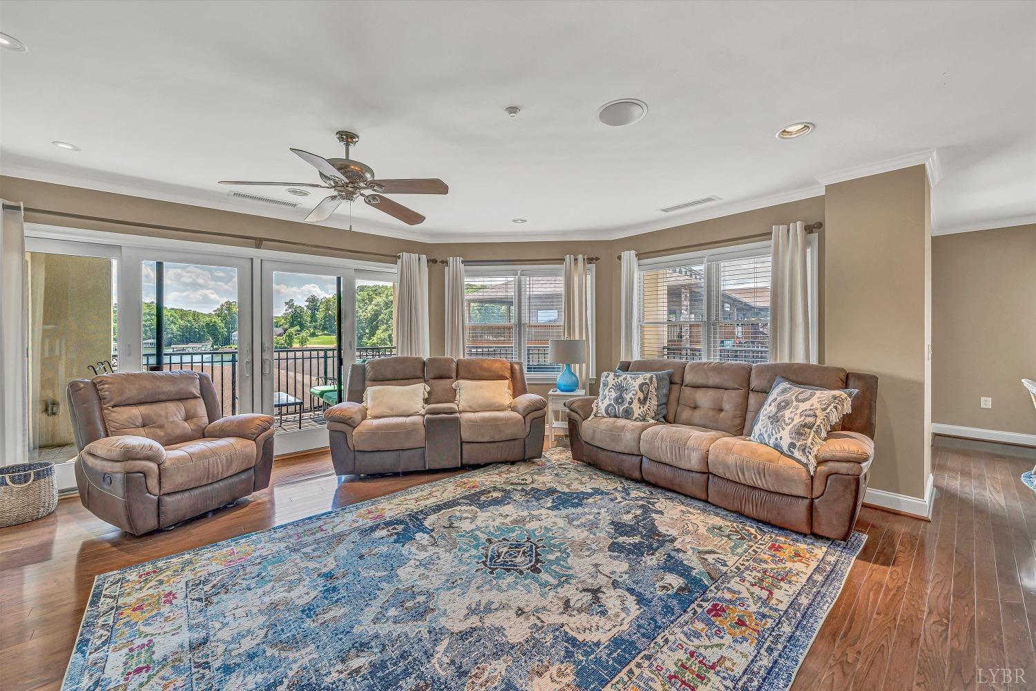 100 Bridgewater Pointe Place #201, Moneta, Virginia image 7