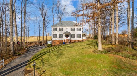 Homes For Sale - 1068 Hidden Creek Way Way<br/> Bedford County, Forest, VA 24551