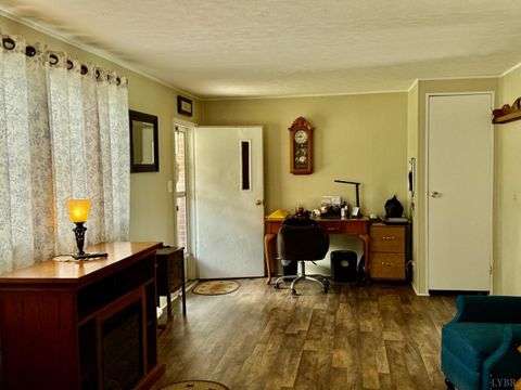 Tiny photo for 6223 Joppa Mill Rd Rd, Moneta, VA 24121 (MLS # 362632)