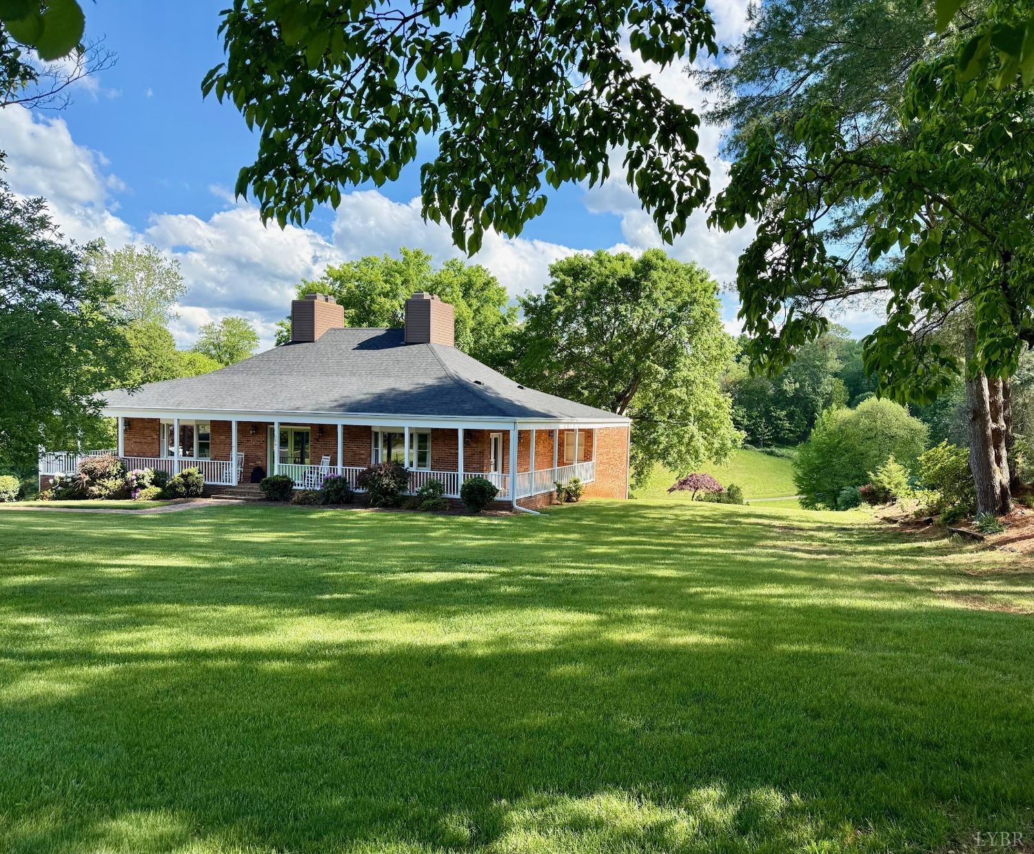 306 Quail Meadows Drive, Forest, Virginia image 1
