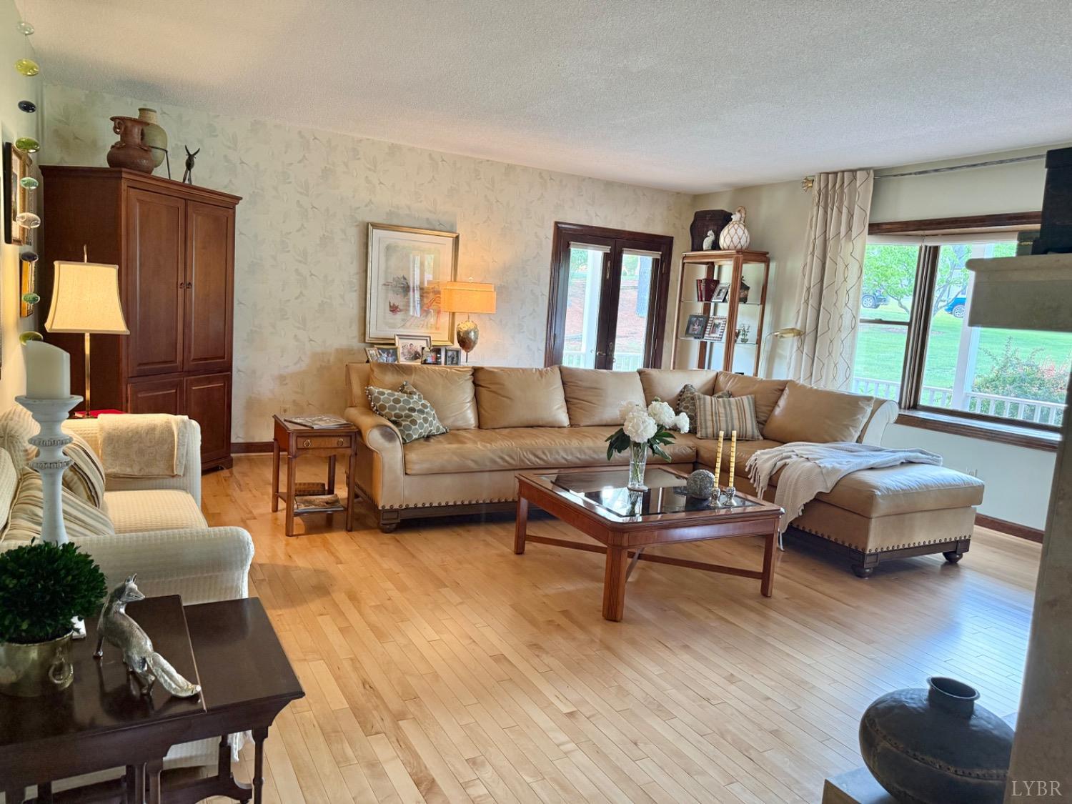 306 Quail Meadows Drive, Forest, Virginia image 5