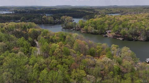 Tiny photo for 47 CAMELLIA PL Pl, Moneta, VA 24121 (MLS # 365811)