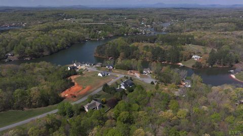 Tiny photo for 47 CAMELLIA PL Pl, Moneta, VA 24121 (MLS # 365811)