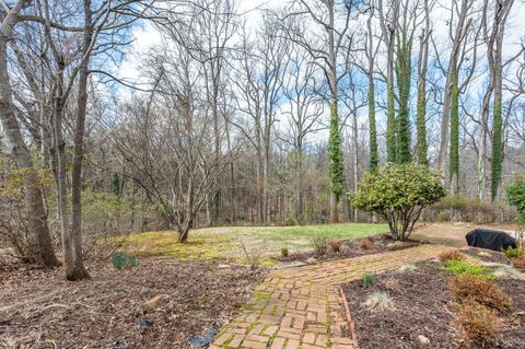 Tiny photo for 1005 Williamsburg Place, Lynchburg, VA 24503 (MLS # 365085)